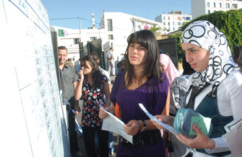 Baccalauréat 2011: taux de réussite de 62,45 %, le meilleur de l’Algérie indépendante