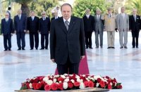 Bouteflika préside une cérémonie de remise de grades aux officiers supérieurs de l’ANP