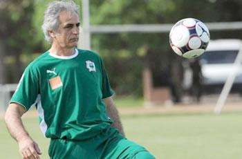 EN,Coach Vahid repart en France