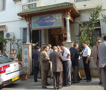 Le FLN au bord de l’explosion