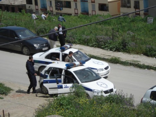 Les terroristes visaient un poste de garde de la police,Quatre policiers et un citoyen blessés dans l’explosion d’une bombe à Azzefoun