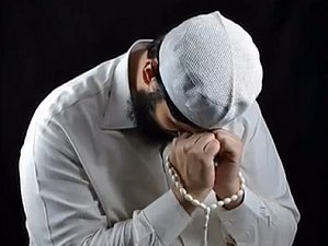 L&rsquo;Etat les incite à abandonner le spirituel pour le politique : Imams ou agents de propagande?