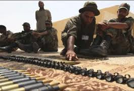 L’Otan soupçonne l’Algérie de livrer des armes à Kadhafi. Les Etats-Unis enquêtent*
