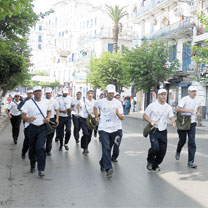 Marche des facteurs : Un cachet particulier