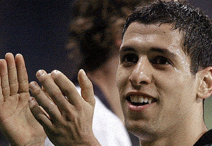 Pour une saison renouvelable,Matmour opte officiellement pour l’Eintracht Frankfurt