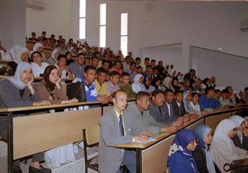 Rentrée universitaire 2011-2012,Des chiffres et des non-dits