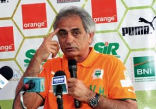 Selon les contrats de 3 ans qu’ils ont signés,Halilhodzic et son staff coûtent 34 milliards