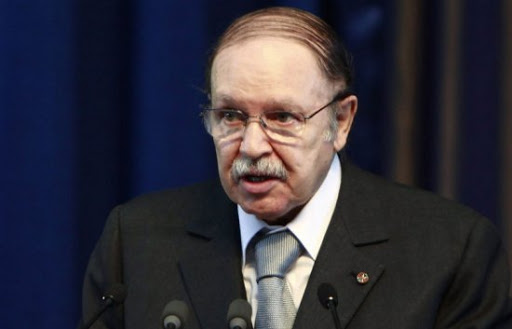 Bouteflika évalue le secteur des finances,Les réserves de change font oublier aux responsables la facture de l’importation