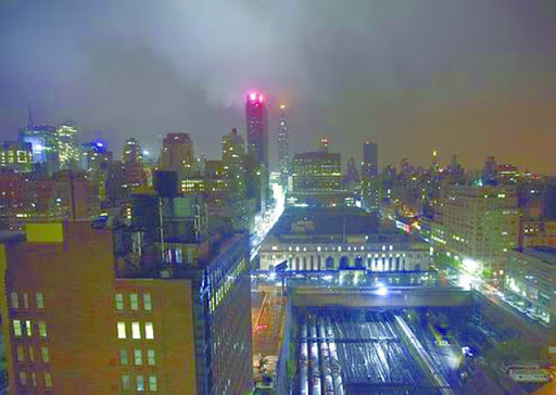 D’ouragan, Irène prend le statut de tempête tropicale ,New York ville morte