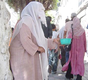 Impot purificateur musulman destiné aux pauvres ,La Zakat expliquée par les spécialistes