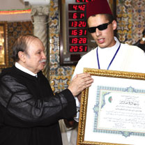Leilat El Qadr : Le Président Bouteflika honore les lauréats du concours international de récitation du Saint Coran