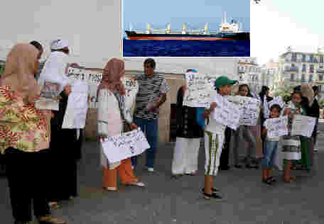 Otages du MV Blida,Les familles des marins crient leur détresse