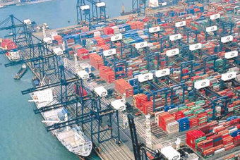 Port sec de Baraki: Saisie de 3 conteneurs d’articles de sport contrefaits