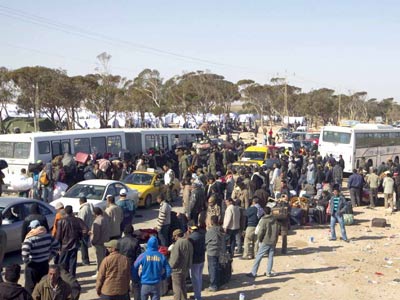 420 refugiés Libyens autorisés d’accéder en Algérie,Des mesures exceptionnelles sur les frontières pour les accueillir
