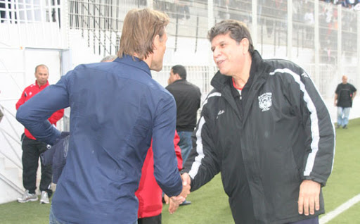 Alors que la JSK attend sa réponse pour jeudi Ighil, le scénario qui mène à l&rsquo;USMA