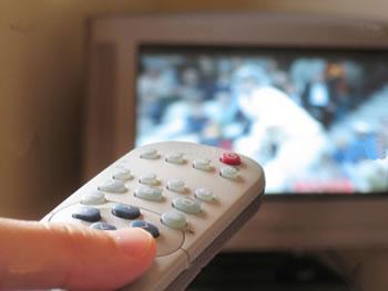 La vision de Ouyahia sur l&rsquo;audiovisuel,Quelles télés pour les Algériens?