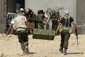 Le CNT peine à former un gouvernement,Le fief d&rsquo;El Gueddafi assiégé