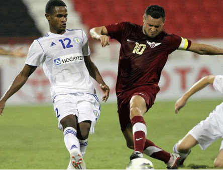 Le magicien Ziani épate les Qataris et répond à Vahid