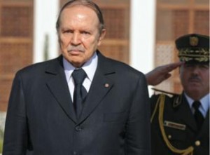 Le président Bouteflika reçoit l’ambassadeur des Pays-Bas à Alger