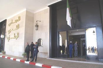 Ministres,Militaires,Magistrats, Les Lobby Walis, P-DG, Commerçants et patrons,Les exclus de l&rsquo;apn