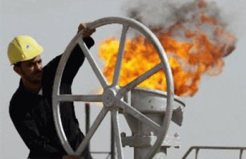 Recettes des hydrocarbures : M. Yousfi s&rsquo;attend à une hausse de 20% en 2011