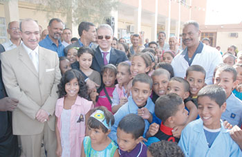 Rentrée scolaire 2011-2012 : Benbouzid donne le coup d’envoi à partir de Tindouf