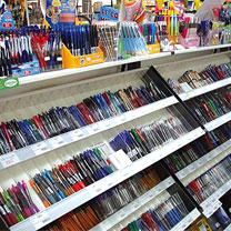 Vente par facilité : Des stylos et des cahiers à crédit