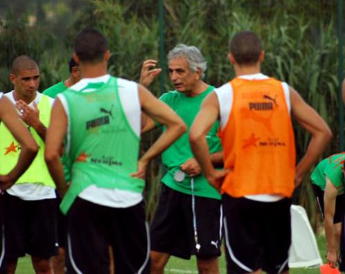 «Il y aura 4 gardiens et probablement 26 joueurs» Halilhodzic «Je convoquerai 2 nouveaux joueurs au prochain stage»