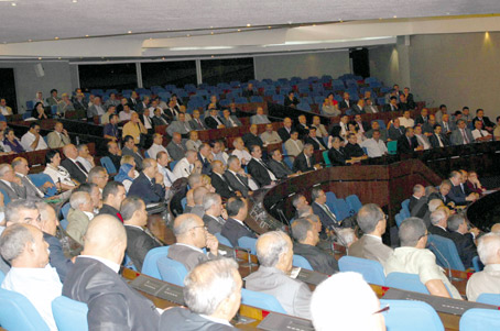 L&rsquo;APN poursuivra le débat sur le PLFC 2012 jusqu&rsquo;à dimanche