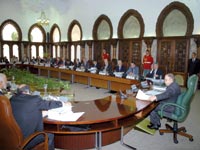 L’article 93 de la loi électorale les dérange,Les ministres refusent de quitter le gouvernement !