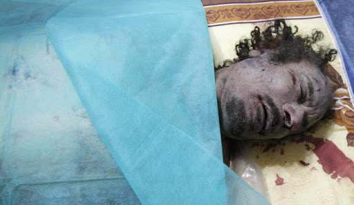 L’autopsie révèle que le colonel Mouammar Kadhafi est mort d’une balle dans la tête