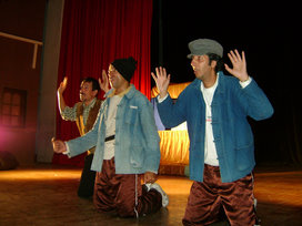 Le 4e art algérien, otage des textes étrangers