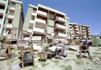 Le pays est menacé par les séismes et les inondations,Quelles sont les leçons de Boumerdès et de Ghardaïa?
