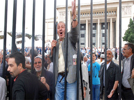 Les grèves et les rassemblements refont surface dans plusieurs secteurs,Le front social s’enflamme à nouveau