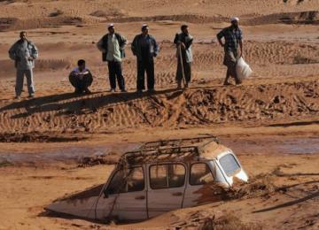 Suite aux intempéries qui ont fait 10 morts : Les ministres de Bouteflika défilent à El Bayadh