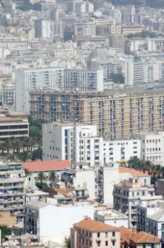 Alger est l&rsquo;une des capitales ou l&rsquo;immobilier est le plus coûteux au monde,Cher, cher de se loger!