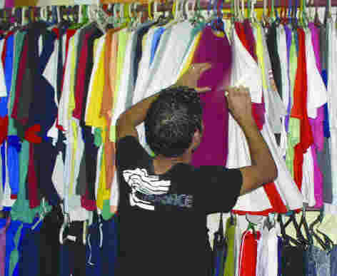 Après l&rsquo;interdiction de l&rsquo;importation de la friperie ,Beaucoup reste à faire pour la relance du secteur du textile