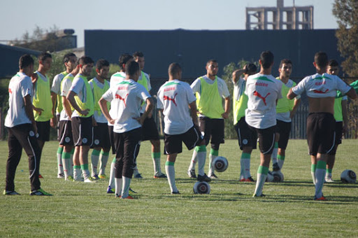 Aujourd’hui à 15h15 au CREPS Algérie ,U23-Afrique du Sud U23 La rencontre de Mehdi Abeid