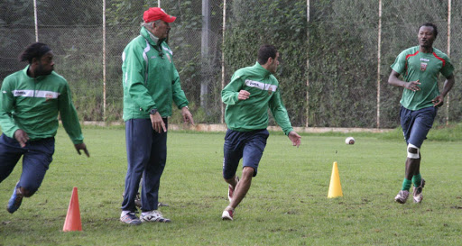 Bracci veut Oussalé et Mobitang pour le derby