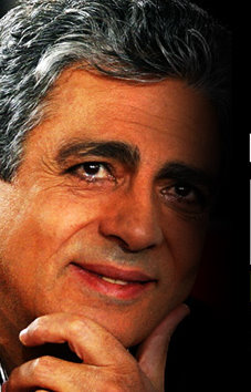 Il réaffirme son soutien à Israël et insulte l’Algérie,Enrico Macias défie les Algériens et promet de se rendre à Constantine