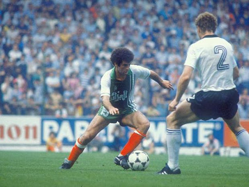 Internationaux dopés, enfants handicapés ? Mustapha Dahleb souhaite des enquêtes