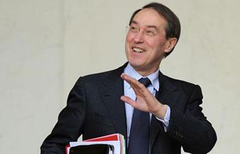 Le ministre français de l&rsquo;Intérieur attendu le 4 Décembre à Alger,Quelle mission pour Claude Guéant?