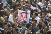 Neuf mois après la chute de Hosni Moubarak ,Les Egyptiens votent dans la confusion