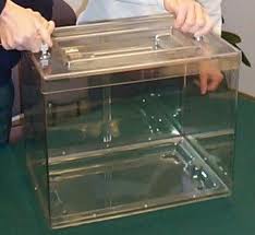 30.000 urnes transparentes pour les élections législatives