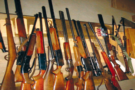 Deux véhicules bourrés d’armes en provenance de la Libye interceptés à Djanet