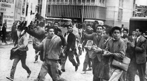 Diverses activités pour commémorer le 51e anniversaire du 11 décembre 1960 dans les wilayas du sud du pays