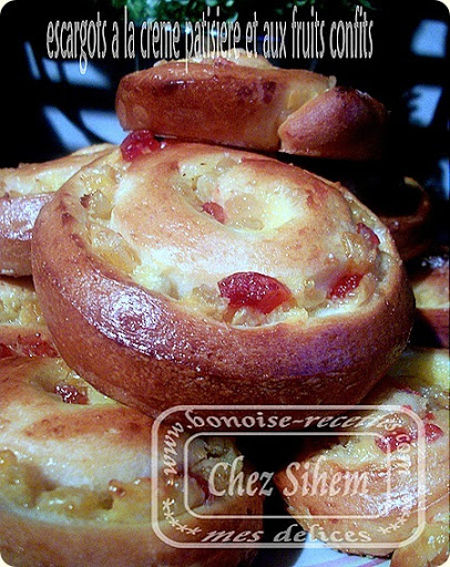 Escargots Crème Patissière/Fruits Confits