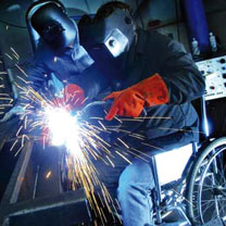 Insertion des personnes handicapées dans le monde du travail : Comment obliger les employeurs à recruter