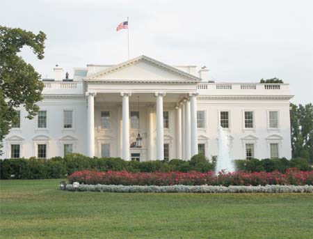 Louisa Hanoune dénonce un plan de déstabilisation du régime algérien, Complot états-unien contre l’Algérie