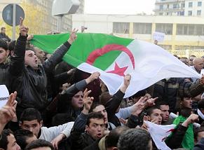 Pourquoi l’Algérie n’explose pas